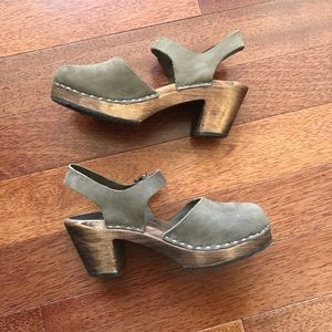 Lotta from Stockholm Taupe Highwood Clogs 38